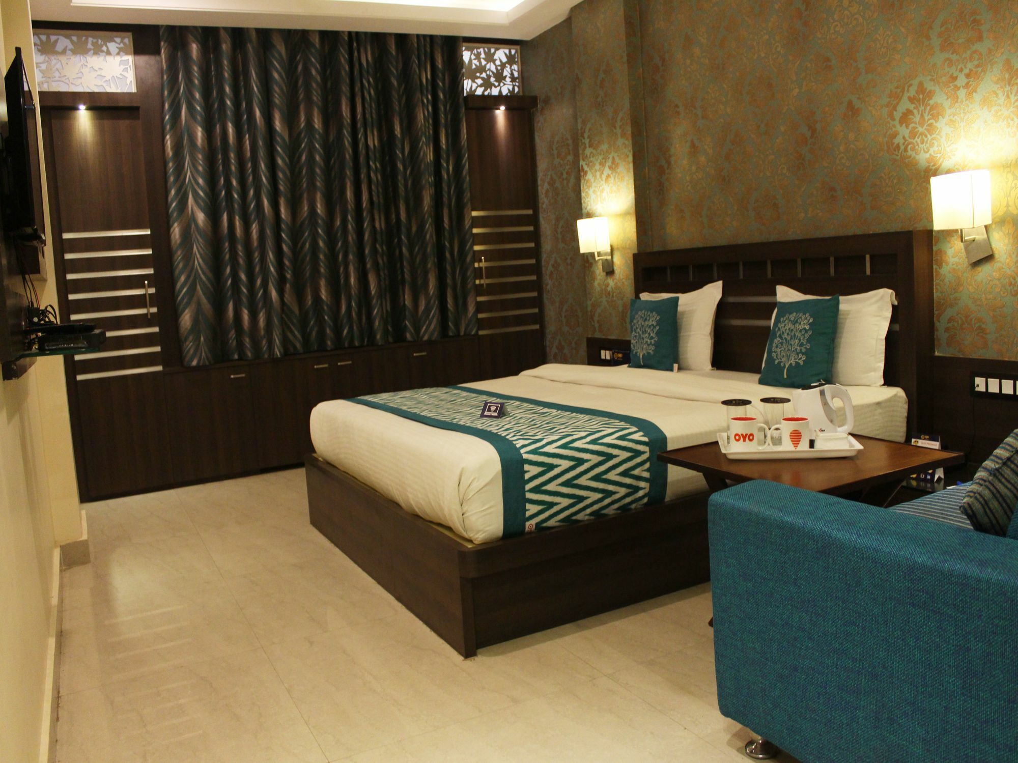 Hotel Puja Residency Varanasi Esterno foto
